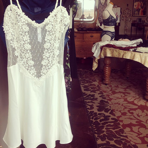 Lingerie Store «Amour», reviews and photos, 518 E 6th St, Des Moines, IA 50309, USA