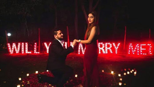 VIP Proposal - India's Most Luxurious Marriage Proposal, Wedding Proposal, Dinner Date Night & Poolside Proposal Planning and Decoration Company