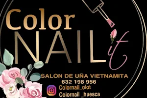 Color nails Figueres image