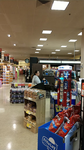 Grocery Store «Safeway», reviews and photos, 1207 S 320th St, Federal Way, WA 98003, USA