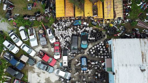 Used Auto Parts Store «Camaro Heaven / Drew Auto Parts», reviews and photos, 112 Clark Rd, Tilton, NH 03276, USA