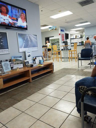 Hyundai Dealer «Red McCombs Hyundai Northwest», reviews and photos, 13663 Interstate 10 Frontage Rd, San Antonio, TX 78249, USA