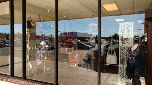 Consignment Shop «Carousel Consignments», reviews and photos, 8405 Sudley Rd, Manassas, VA 20109, USA