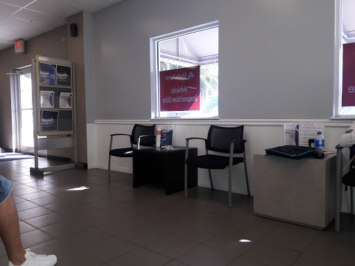 Auto Body Shop «Jerry Ulm Body Shop», reviews and photos, 4855 W Hillsborough Ave, Tampa, FL 33614, USA