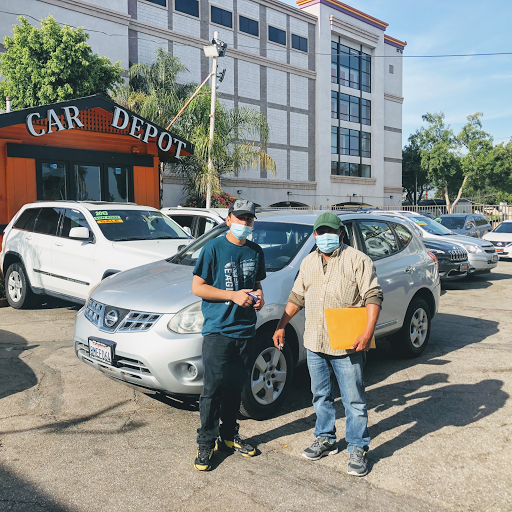 Smart Car dealer Pasadena