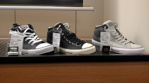 Shopping Mall «Creekside Commons Shopping Center», reviews and photos, Mentor Ave, Mentor, OH 44060, USA