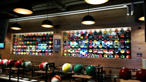 Bowling Alley «The Corner Alley Downtown @ East 4th», reviews and photos, 402 Euclid Ave, Cleveland, OH 44114, USA