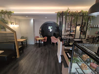 Atmosphère du Restaurant Cake&Style - Pâtisserie, Salon de Thé, Bar à jeux de société à Sucy-en-Brie - n°2