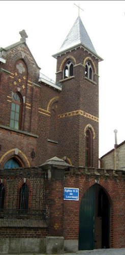 Beoordelingen van Fabrique d'Eglise Notre-Dame De Lourdes à Montignies-sur-Sambre (Wl - Charleroi) Etabl. Pu in Charleroi - Kerk