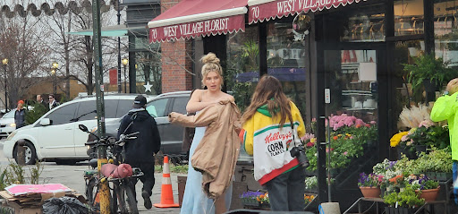 Florist «West Village Florist», reviews and photos, 70 Greenwich Ave, New York, NY 10011, USA