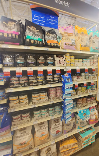 Pet Supply Store «PetSmart», reviews and photos, 601 Centerview Blvd, Kissimmee, FL 34741, USA