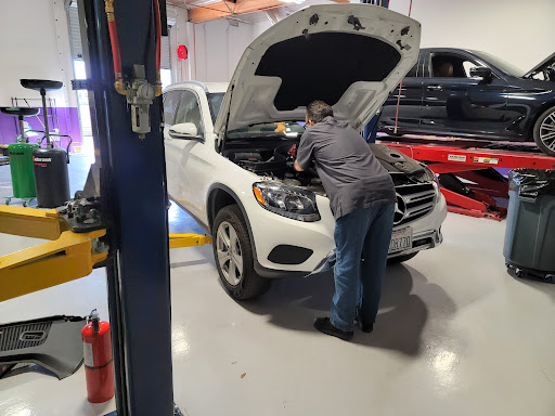 HQ Autosport European Repair Specialists BMW, Mercedes Benz, Porsche, Audi, Volkswagen image