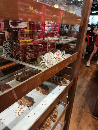 Outlet Mall «Tanger Outlet Savannah», reviews and photos, 200 Tanger Outlet Blvd, Pooler, GA 31322, USA