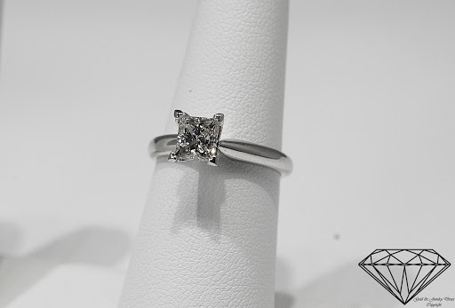 Jewelry Buyer «Gold and Jewelry Direct», reviews and photos, 130 S Main St, Algonquin, IL 60102, USA