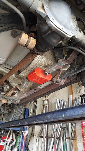 Muffler Shop «Spring Valley Muffler», reviews and photos, 707 W Spring Valley Rd, Richardson, TX 75080, USA