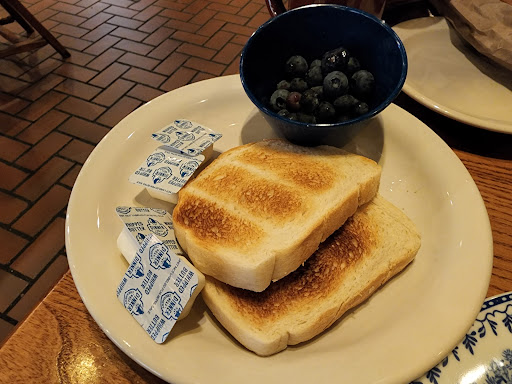 American Restaurant «Cracker Barrel Old Country Store», reviews and photos, 7995 Senoia Rd, Fairburn, GA 30213, USA