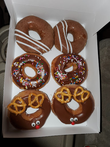 Donut Shop «Krispy Kreme Rome», reviews and photos, 1602 Turner McCall Blvd, Rome, GA 30161, USA