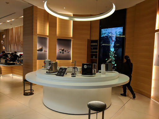 Coffee Shop «Nespresso Beverly Hills Boutique & Cafe», reviews and photos, 320 N Beverly Dr, Beverly Hills, CA 90210, USA