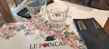 Vin du Restaurant français Bistrot Poincaré à Paris - n°6