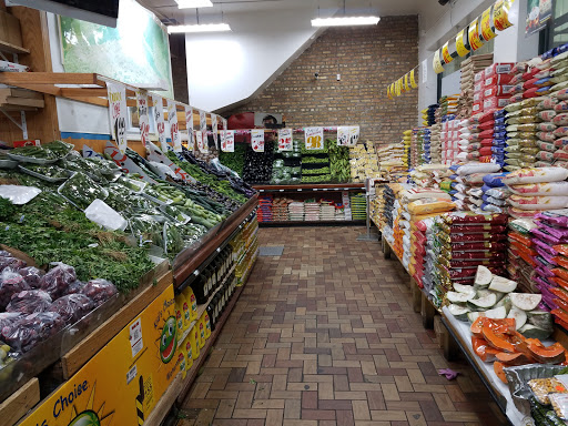 Produce Market «Fresh Farms», reviews and photos, 2626 W Devon Ave, Chicago, IL 60659, USA
