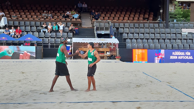 Kommentare und Rezensionen über Beach Volleyball Gstaad
