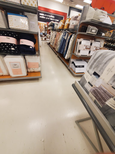 Department Store «T.J. Maxx», reviews and photos, 4932 S Kedzie Ave, Chicago, IL 60632, USA