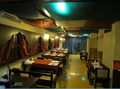 Manuhar Restaurant