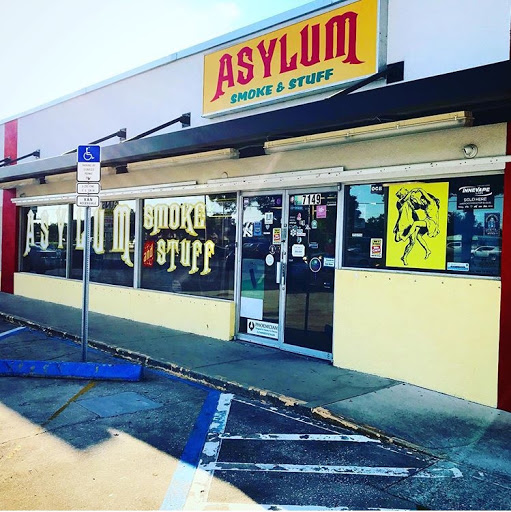 Asylum Smoke & Stuff, 7165 Ulmerton Rd, Largo, FL 33771, USA, 