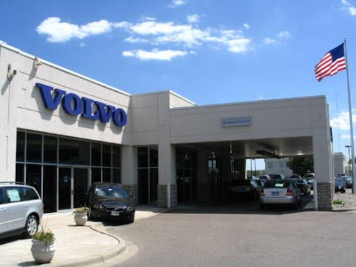 Kline Volvo Cars of Maplewood