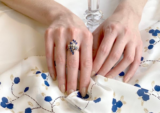 Jewelry Store «Argo & Lehne Jewelers», reviews and photos, 3100 Tremont Rd, Columbus, OH 43221, USA