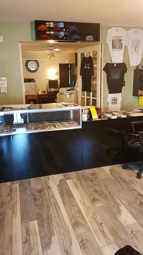 Print Shop «inBox Printing, Tees and Banners», reviews and photos, 1026 St Louis Ave, East St Louis, IL 62201, USA