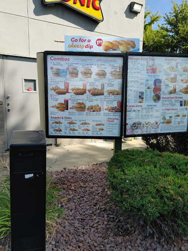Fast Food Restaurant «Sonic Drive-In», reviews and photos, 12312 Blue Ridge Blvd, Grandview, MO 64030, USA