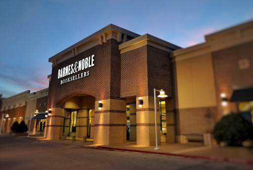 Barnes & Noble, 861 N E Mall Blvd, Hurst, TX 76053, USA, 
