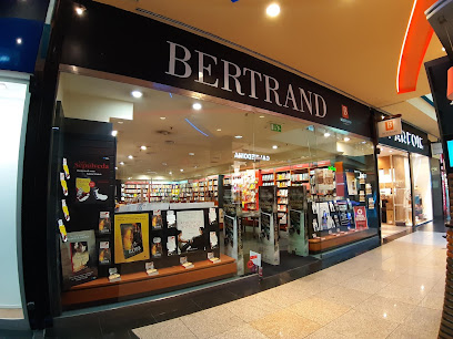 Livraria Bertrand - Serra Shopping