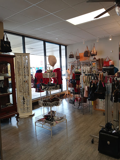 Consignment Shop «Carousel Consignments», reviews and photos, 8405 Sudley Rd, Manassas, VA 20109, USA