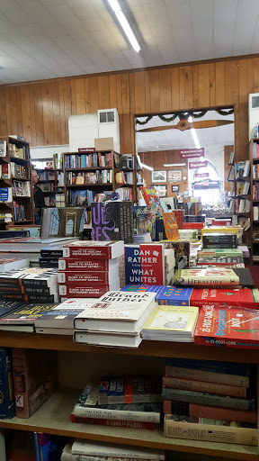 Book Store «Village Bookshop», reviews and photos, 2424 W Dublin Granville Rd, Columbus, OH 43235, USA