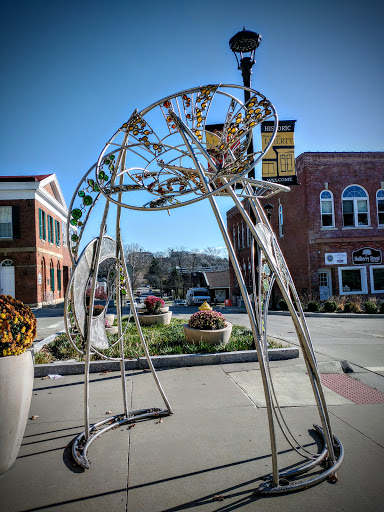 Food «Historic Downtown Liberty, Inc», reviews and photos, 111 N Water St, Liberty, MO 64068, USA