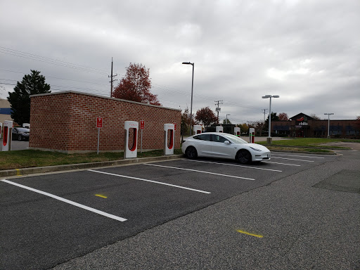 Shopping Mall «Creeks at Virginia Centre», reviews and photos, 9850 Brook Rd, Glen Allen, VA 23059, USA