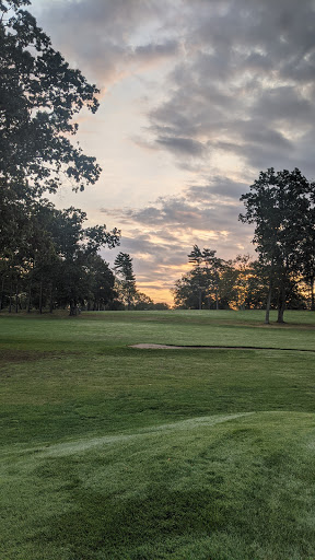 Golf Course «Potowomut Golf Club Inc», reviews and photos, 439 Ives Rd, East Greenwich, RI 02818, USA