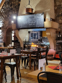 Atmosphère du Restaurant Le Grill de Solaize à Sérézin-du-Rhône - n°16