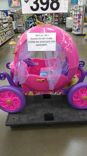 Supermarket «Walmart», reviews and photos, 2701 N Texas St, Fairfield, CA 94533, USA