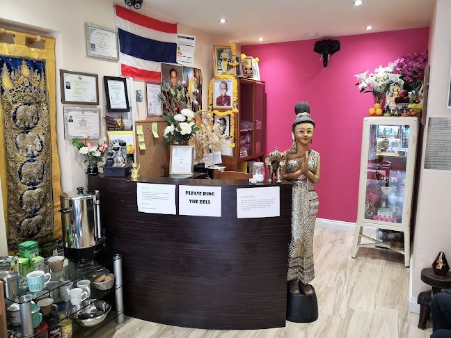 Comments and reviews of Sawadee Nat's Thai Spa