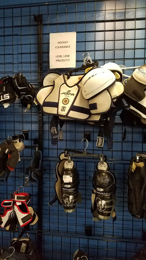 Sporting Goods Store «Play It Again Sports», reviews and photos, 2575 Fairview Ave N, Roseville, MN 55113, USA