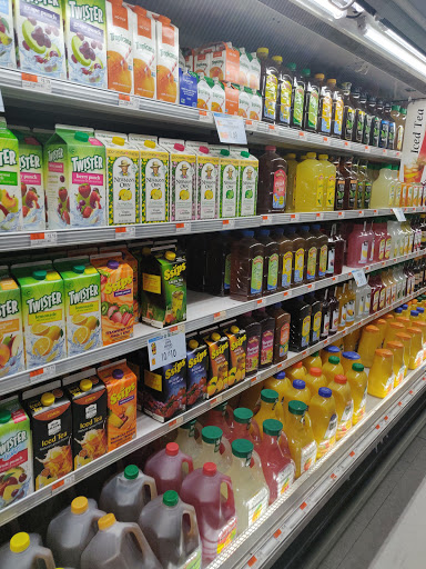 Supermarket «SuperFresh», reviews and photos, 3501 Amboy Rd, Staten Island, NY 10306, USA