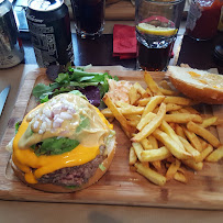 Plats et boissons du Restaurant de hamburgers Le Gotham à Boulogne-Billancourt - n°18