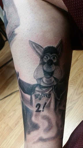 Tattoo Shop «Bad Habits Tattoo Studio», reviews and photos, 1502 Callaghan Rd, San Antonio, TX 78228, USA