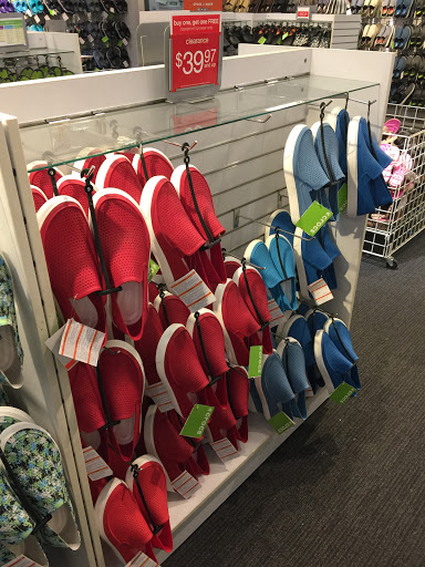 Shoe Store «Crocs», reviews and photos, 607 Bluebird Ct, Central Valley, NY 10917, USA