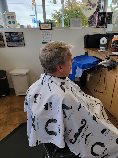 Hair Salon «Whiskers Family Hair Care», reviews and photos, 1002 Leonard St NW, Grand Rapids, MI 49504, USA