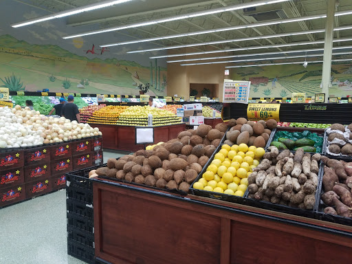 Produce Market «Cermak Fresh Market», reviews and photos, 4605 W Cermak Rd, Cicero, IL 60804, USA