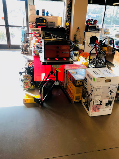 Pawn Shop «Roswell Pawn & Jewelry», reviews and photos, 615 Holcomb Bridge Rd, Roswell, GA 30076, USA